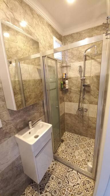 Historical Comfy Flat In Beyoglu Tophane, Galata Apartment Istanbul Luaran gambar